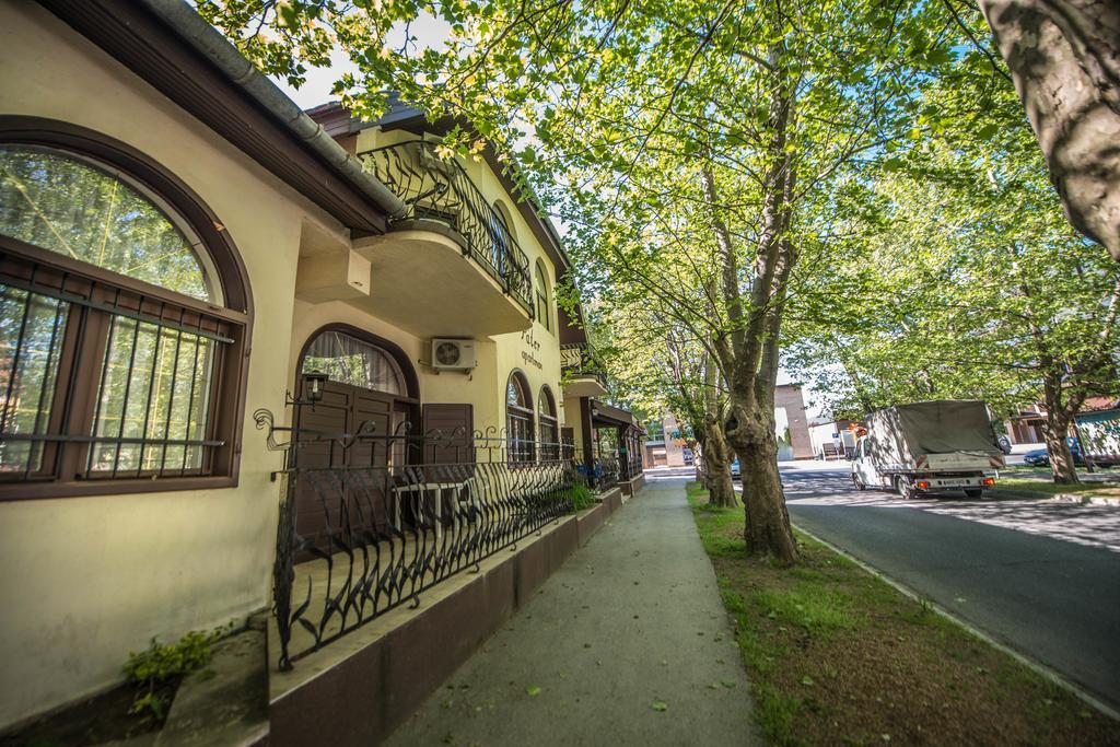 Pater Apartments And Rooms Siófok Exterior foto